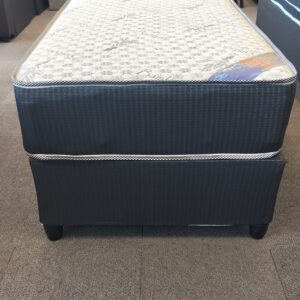 Ndlovu Single Base Set