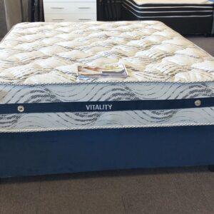 Vitality Queen Base Set